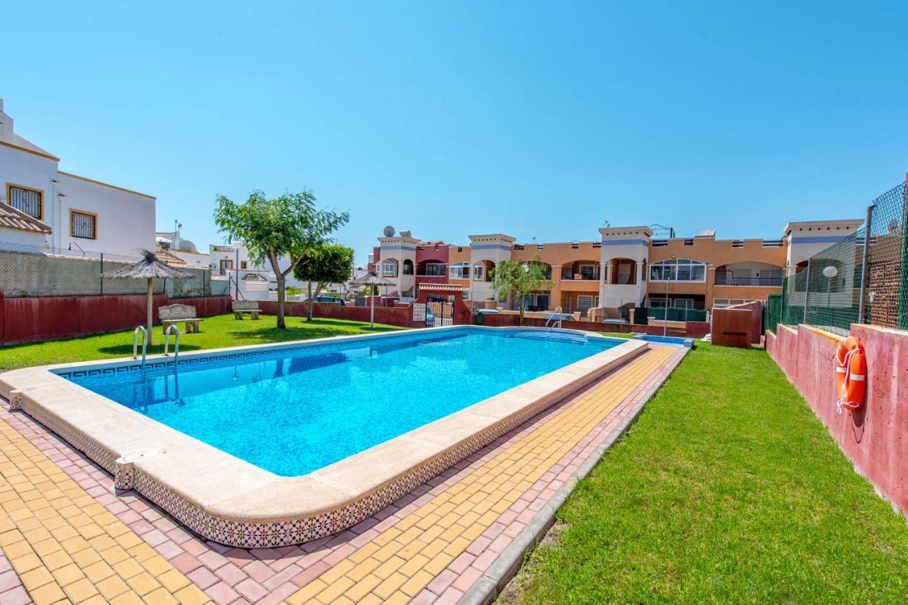 Апартаменты He Dream Hills Dehesa de Campoamor  Экстерьер фото